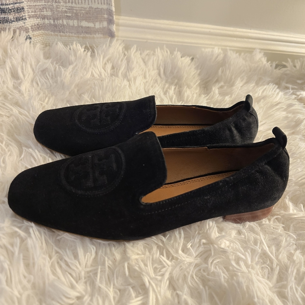 Authentic Tory Burch Womens Black Suede Slip-On Round Toe Loafer Flats Size 6 M - Picture 5 of 8